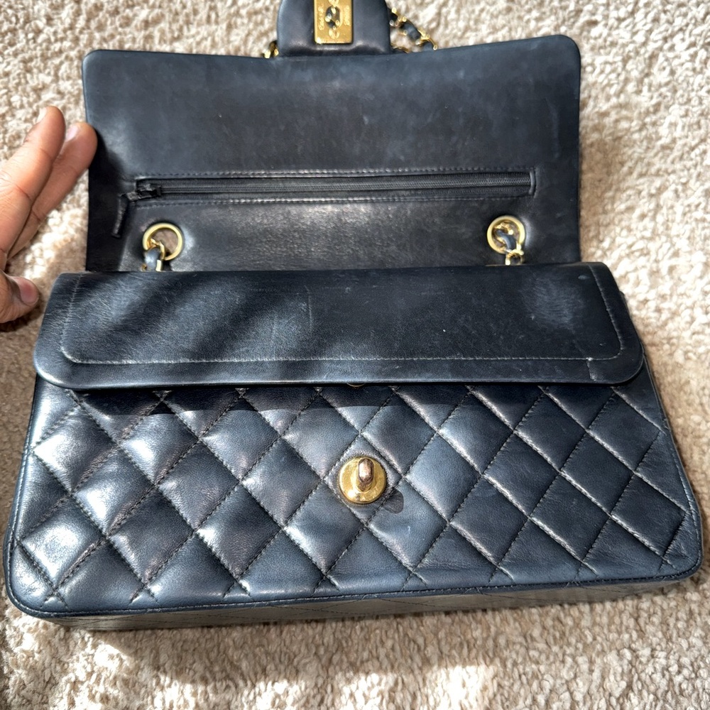 ❌❌SOLD!!!Authentic Vintage Chanel navy blue bag
